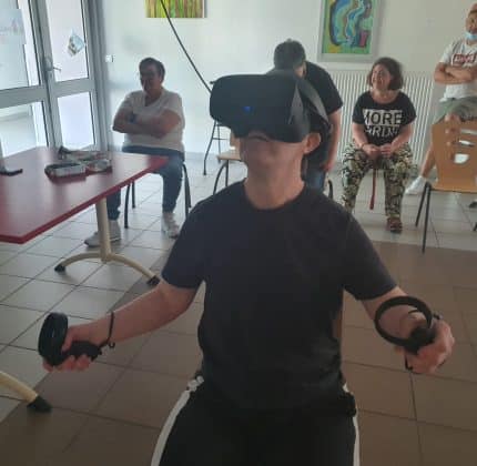 Réalité virtuelle – Une nouvelle séance d’évasion au foyer de Saint-Michel de Rieufret