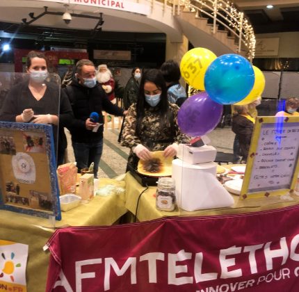 Le foyer de Cestas se mobilise pour le Téléthon en partenariat avec Carrefour Market