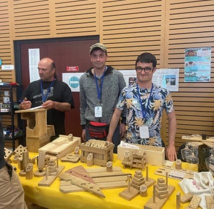 [SAVOIR-FAIRE] Les créations en bois de l’ESAT de Villambis au FLEM…