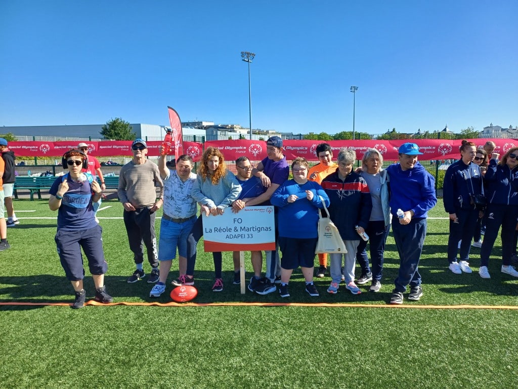 [SPORT HANDICAP] Immersion parisienne et tournoi de Flag Rugby pour trois établissements !
