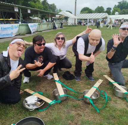 [INCLUSION CULTURELLE] Les K’sseroles Stéréofoliques du Foyer Gujan-Mestras électrisent le festival Bigarock