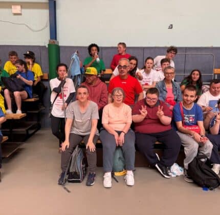 [HANDISPORT] Une journée sportive et solidaire entre le foyer de Martignas-sur-Jalles et les collégiens de la ville