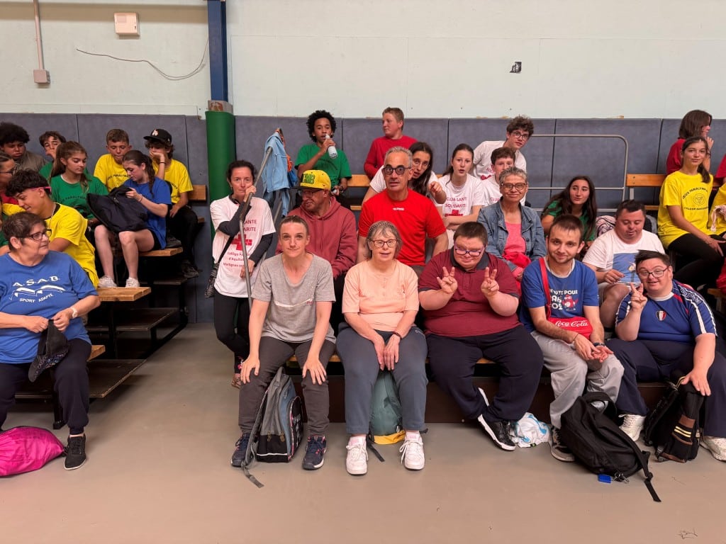 [HANDISPORT] Une journée sportive et solidaire entre le foyer de Martignas-sur-Jalles et les collégiens de la ville